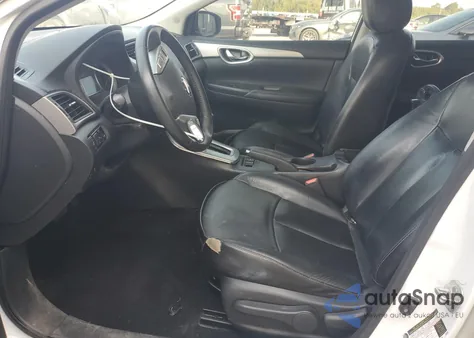 2015 Nissan Sentra S z USA, uszkodzony, nr VIN 3N1AB7AP9FY309504